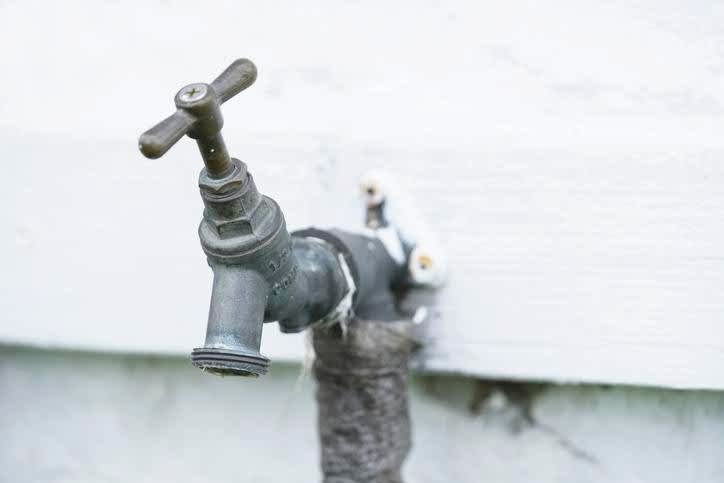 Water Spigot vs. Hose Bib: What’s the Difference?